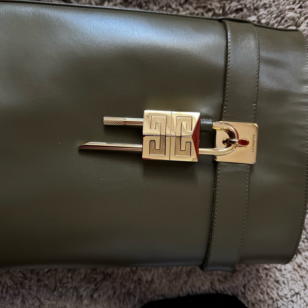 Givenchy Shark Boots Olive Green - Picture 7 of 10